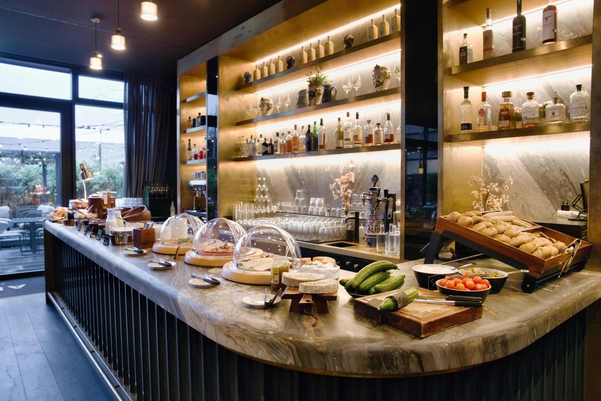 AMANO East Side