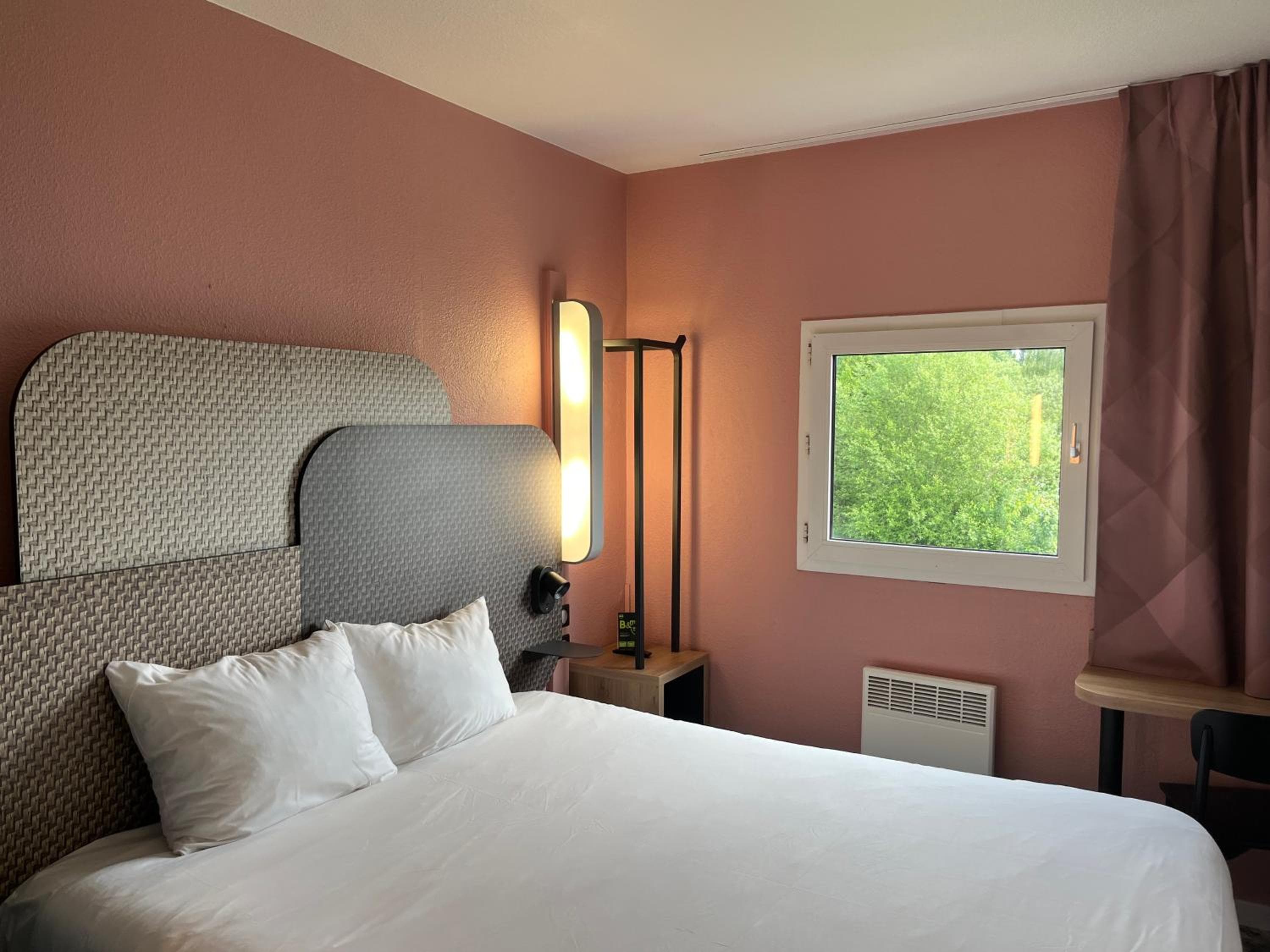 B&B HOTEL Liège Rocourt