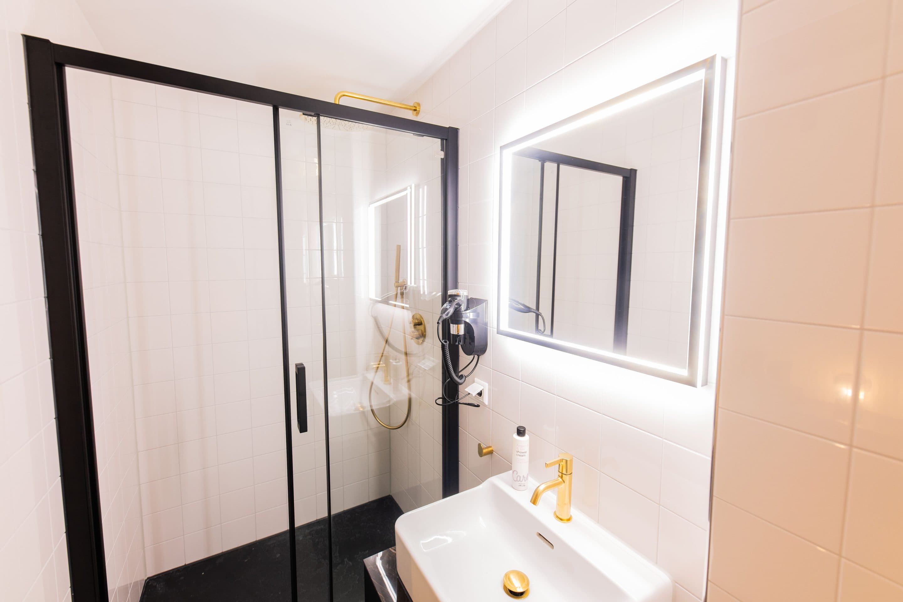 Alphabet Apartments Brede Hilledijk