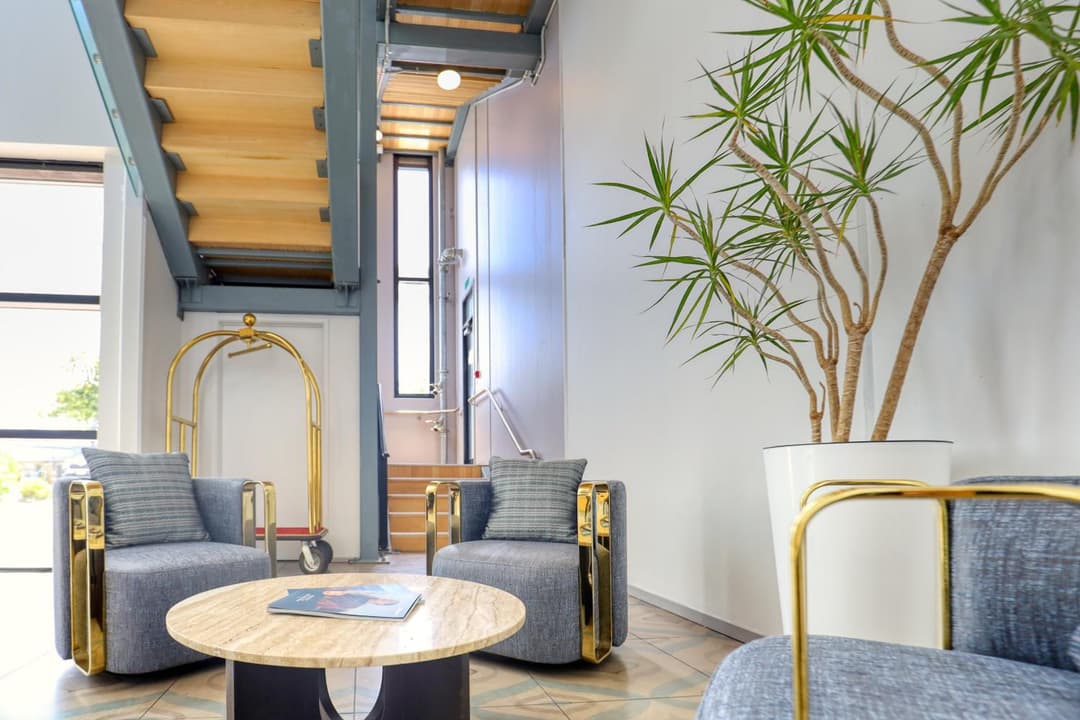 Marsden Suites Albany