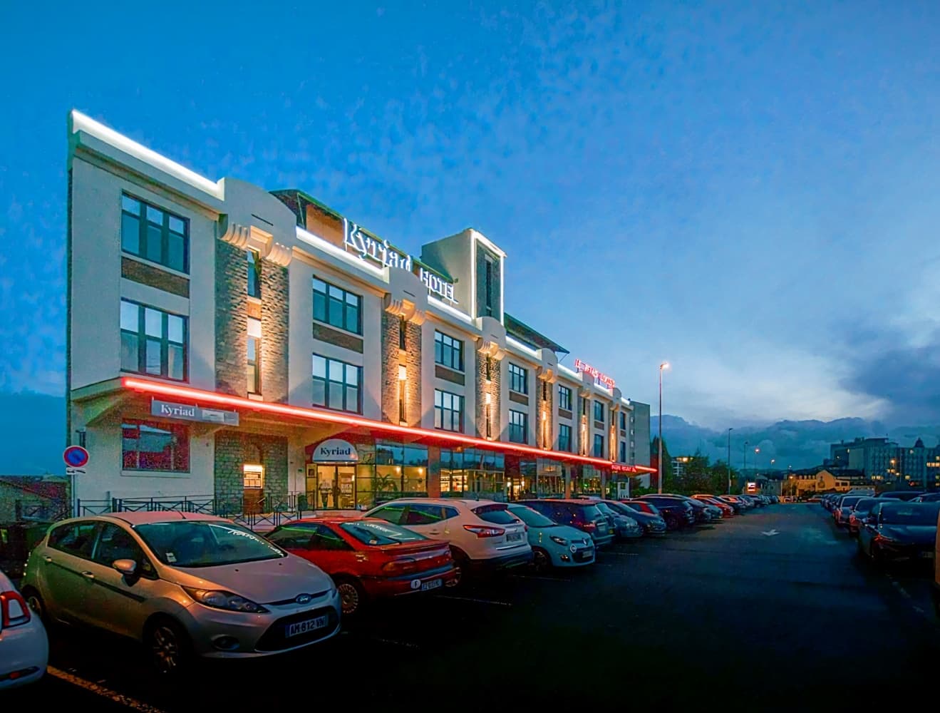 Kyriad Limoges Centre Gare - Atrium