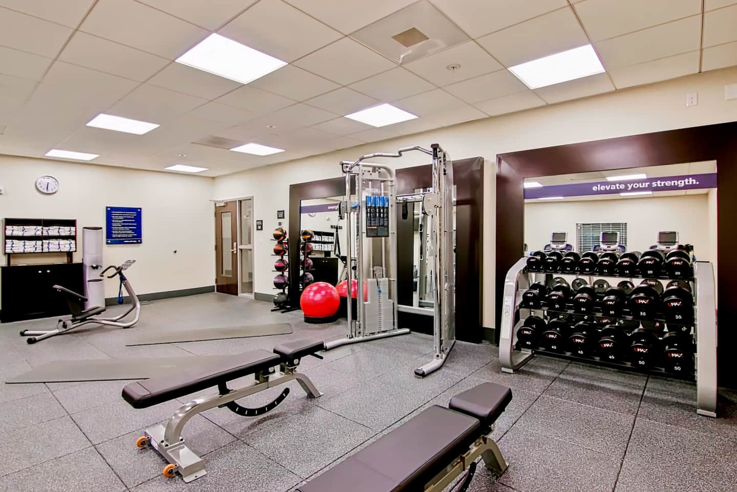Hampton Inn & Suites by Hilton Bellevue Downtown