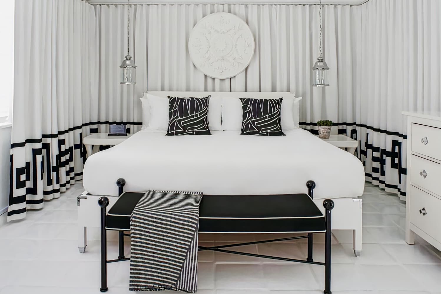 Avalon Hotel & Bungalows Palm Springs