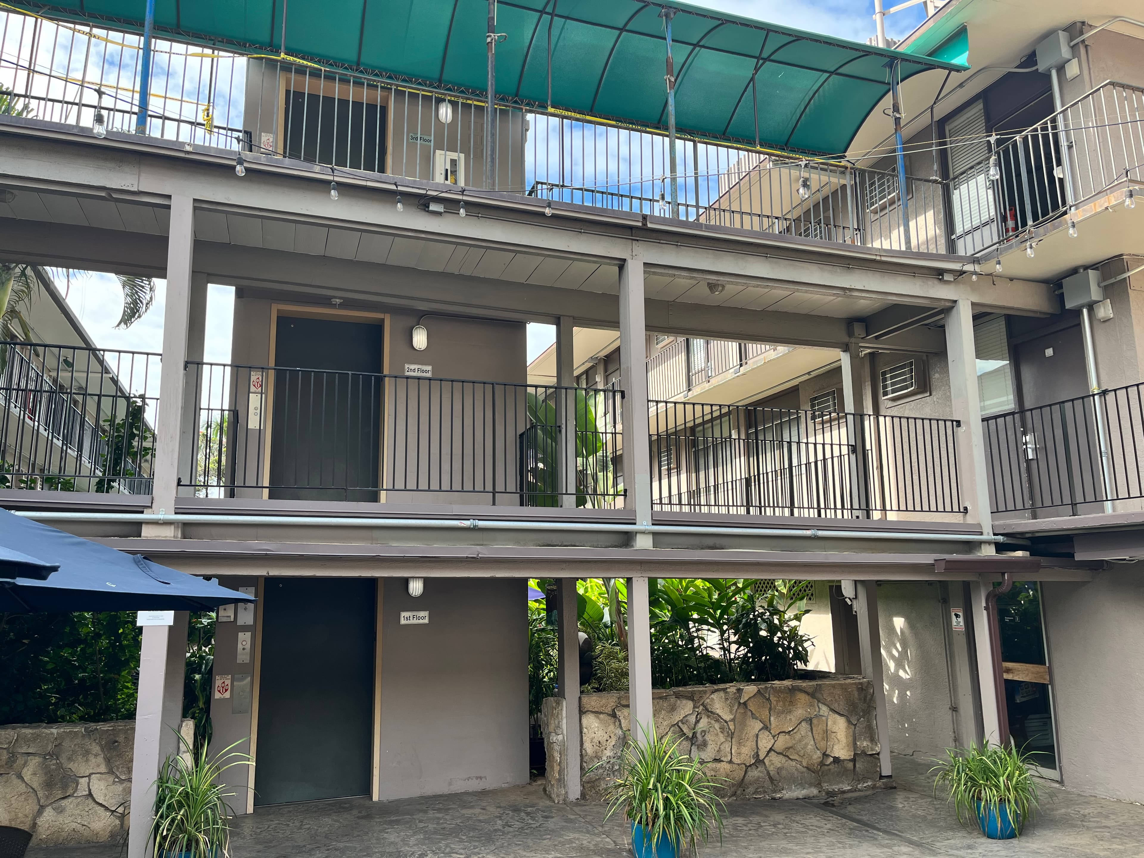 Pacific Marina Inn Airport Hotel