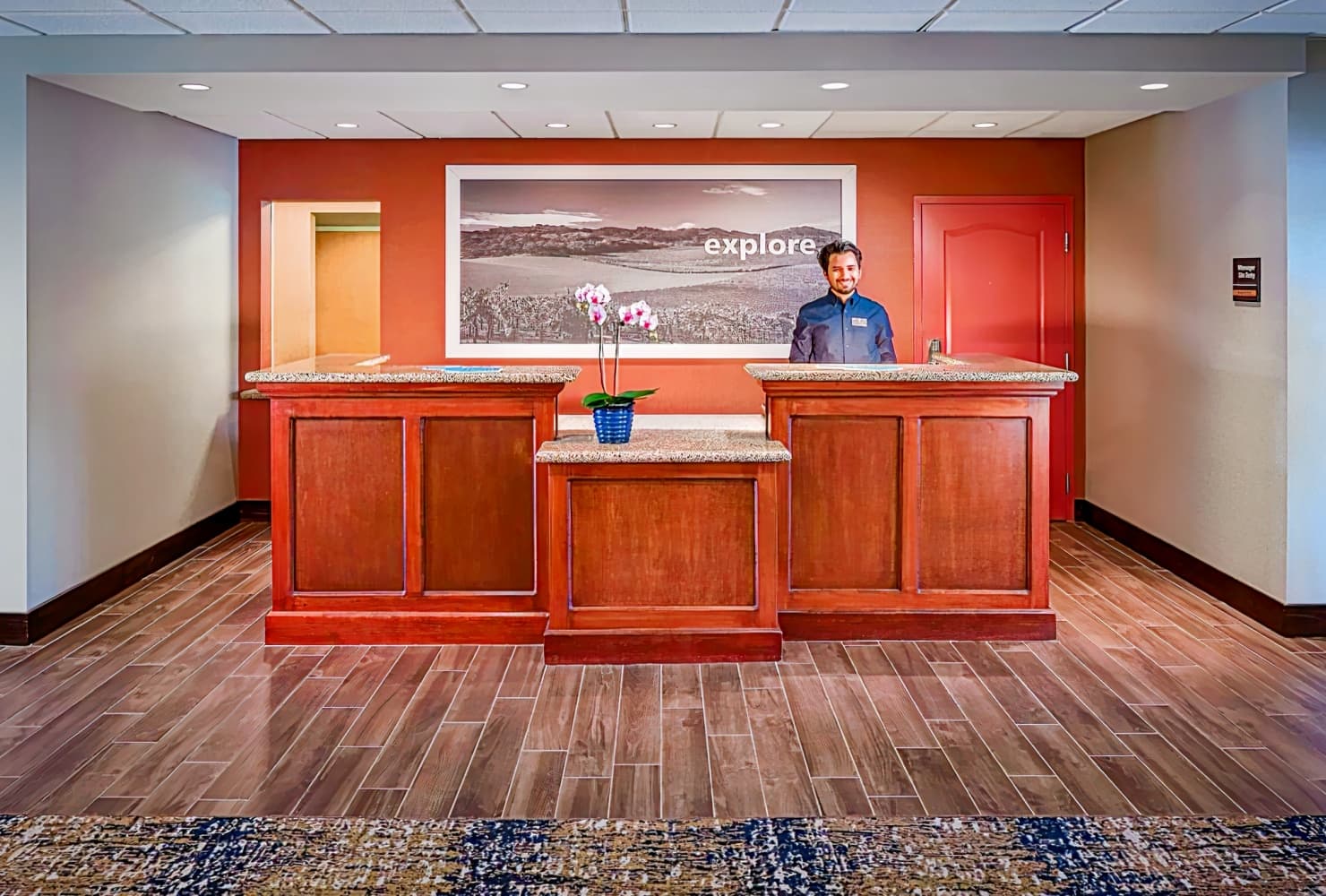 Hampton Inn & Suites Windsor - Sonoma Wine Country