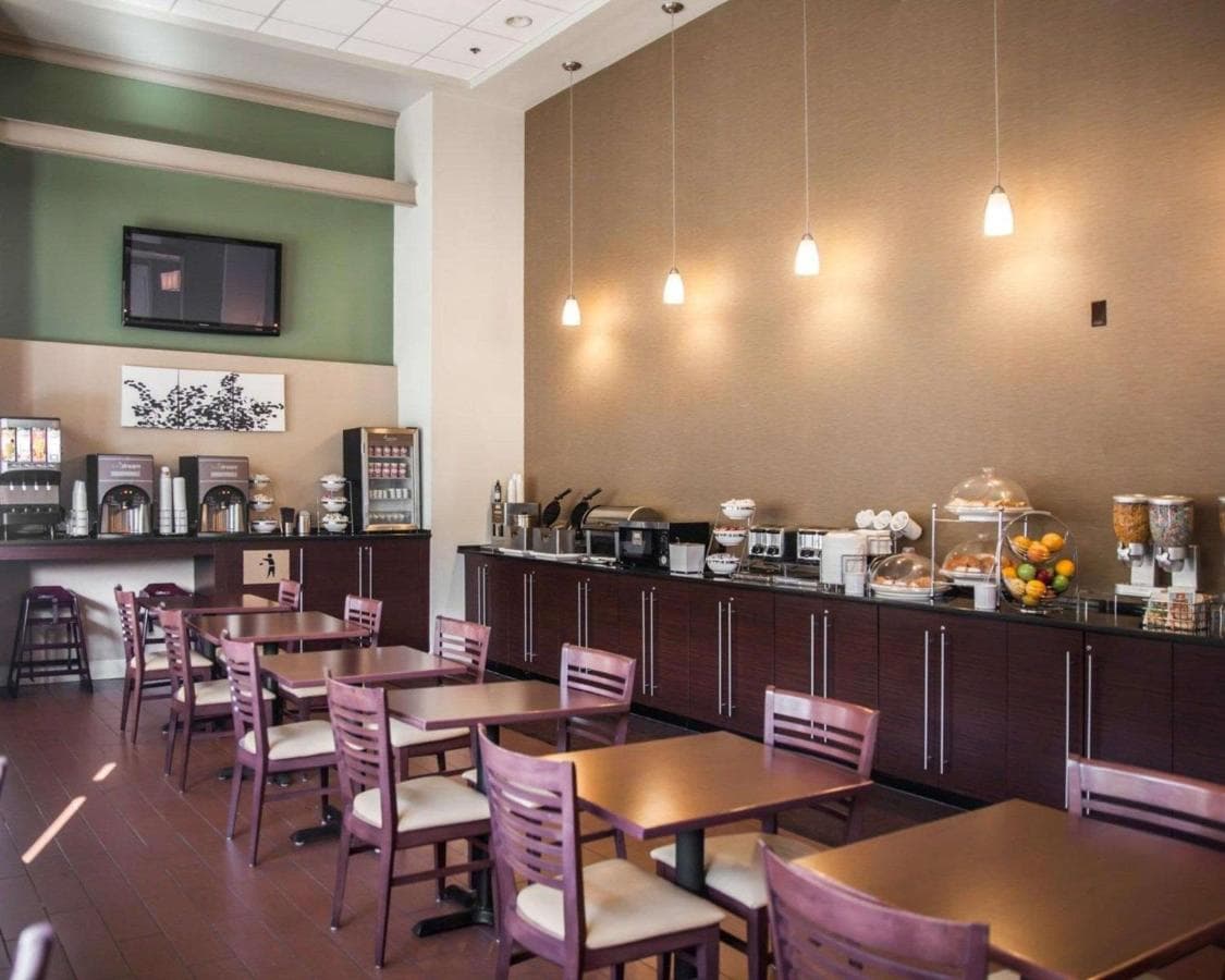 Sleep Inn & Suites Downtown Inner Harbor