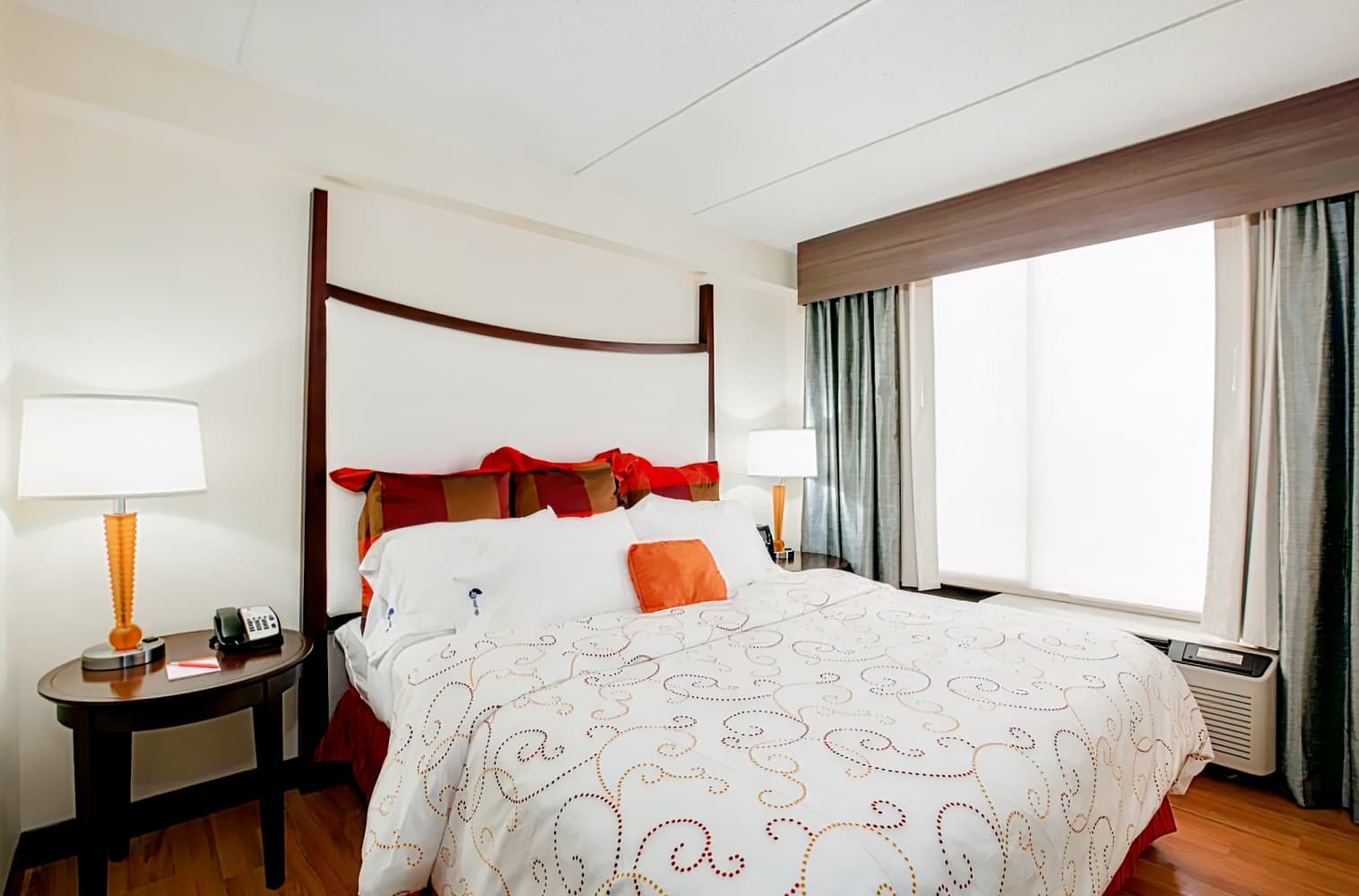 Hotel Indigo Chicago - Vernon Hills, an IHG Hotel