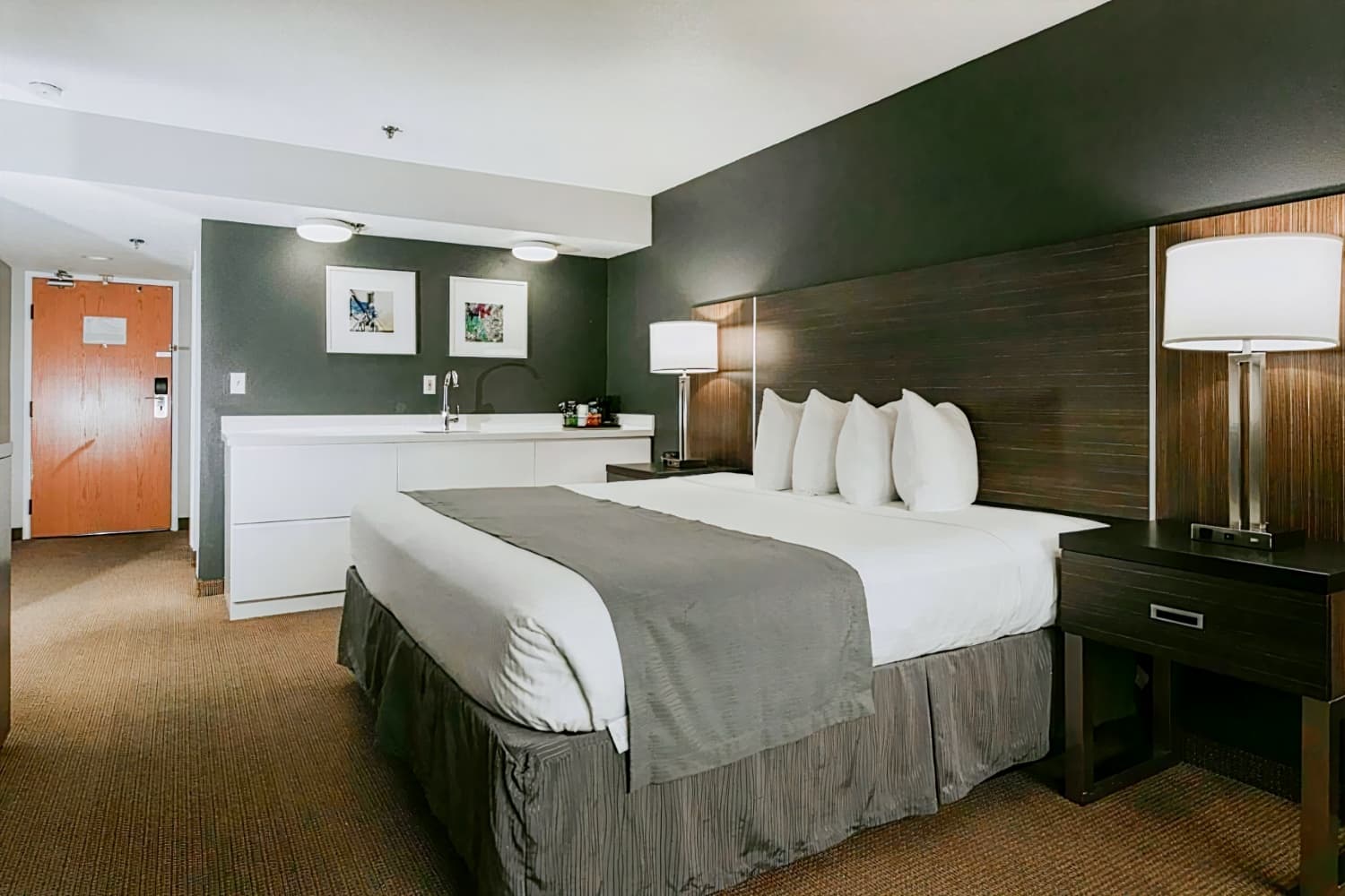 Best Western Inn at the Meadows