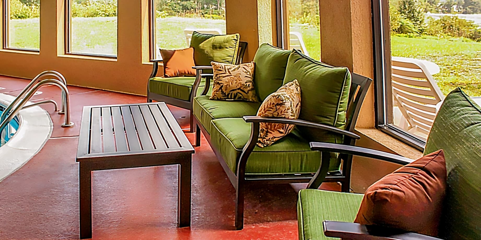 Holiday Inn Express Lewisburg/New Columbia