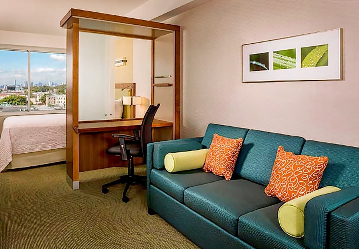 SpringHill Suites by Marriott New York LaGuardia Airport