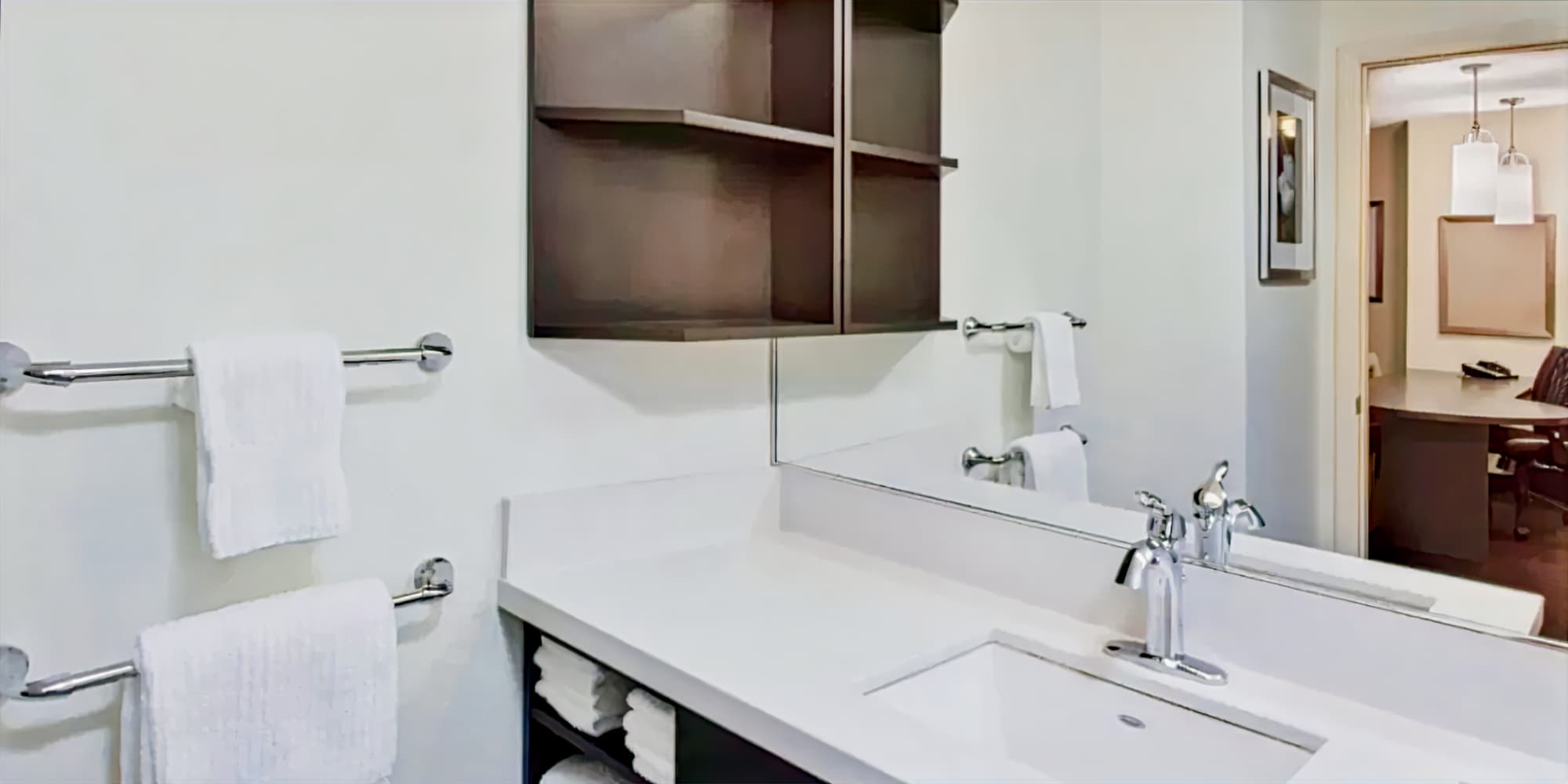 Sonesta Simply Suites Houston W Beltway