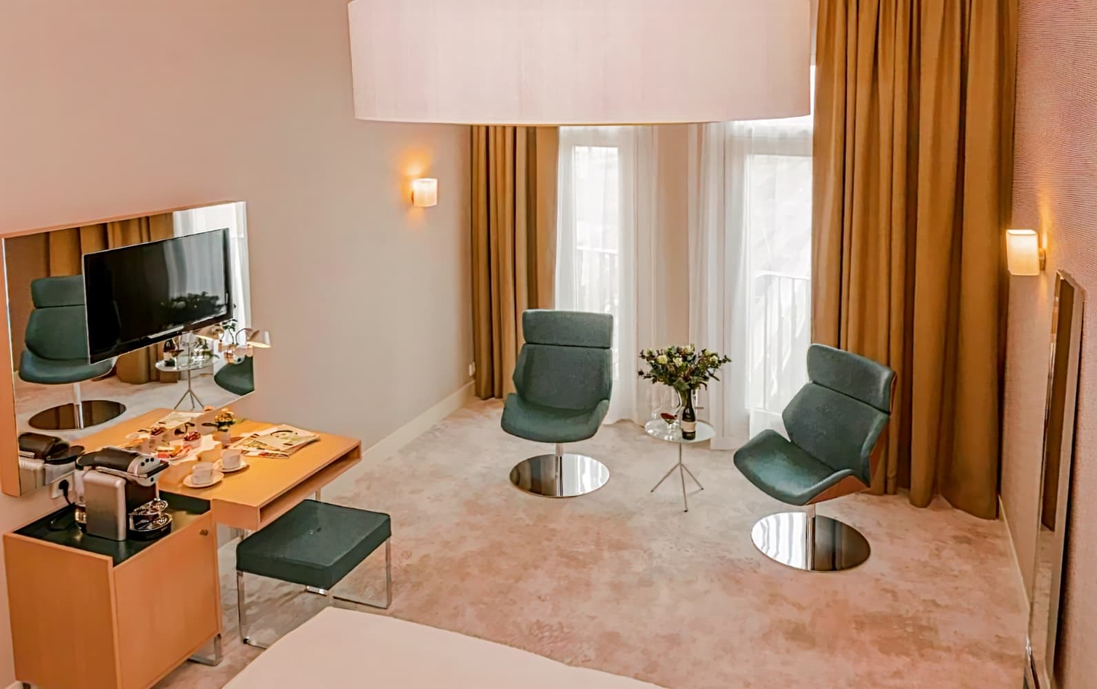 Amadi Panorama Hotel