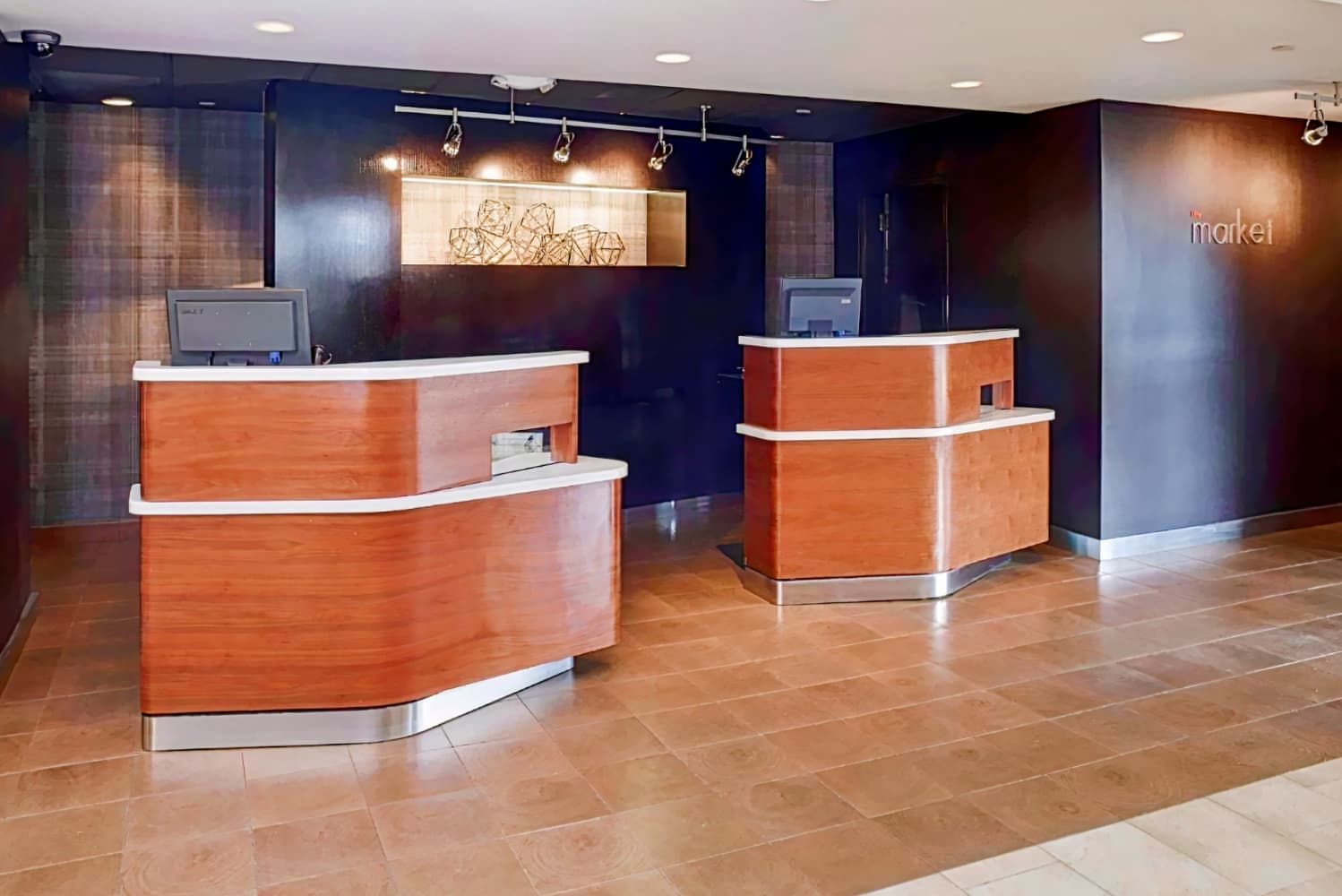 Sonesta Select Milwaukee Brookfield