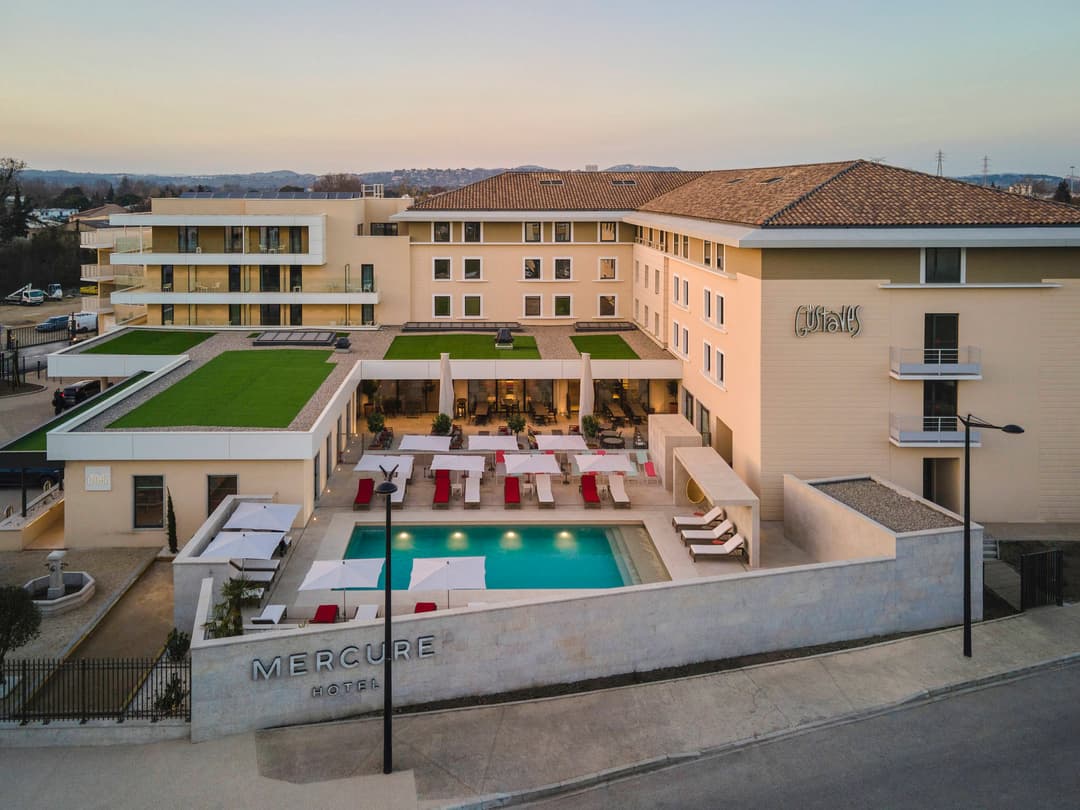 Mercure Avignon TGV Hotel & Spa