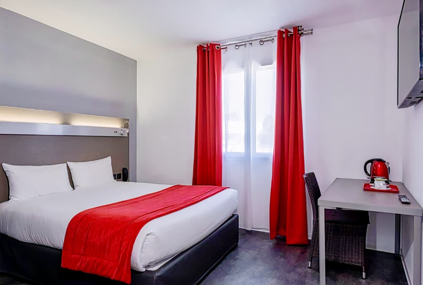 The Originals City, Hôtel les Dômes Perpignan Sud