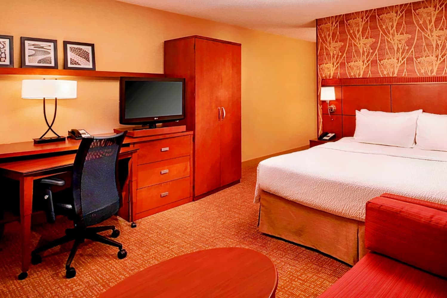 Comfort Inn and Suites Arlington Heights