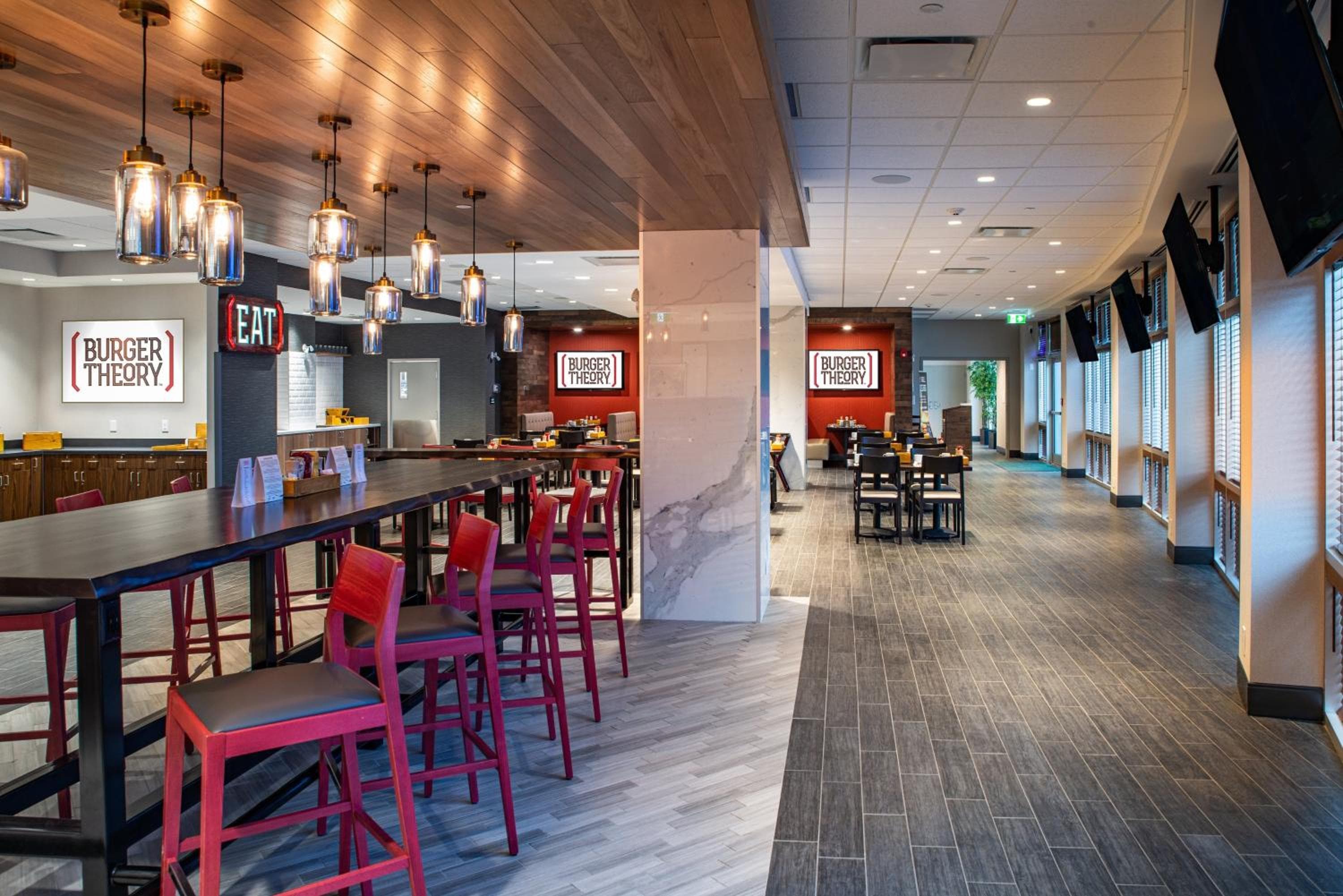 Holiday Inn Edmonton South - Evario Events, an IHG Hotel