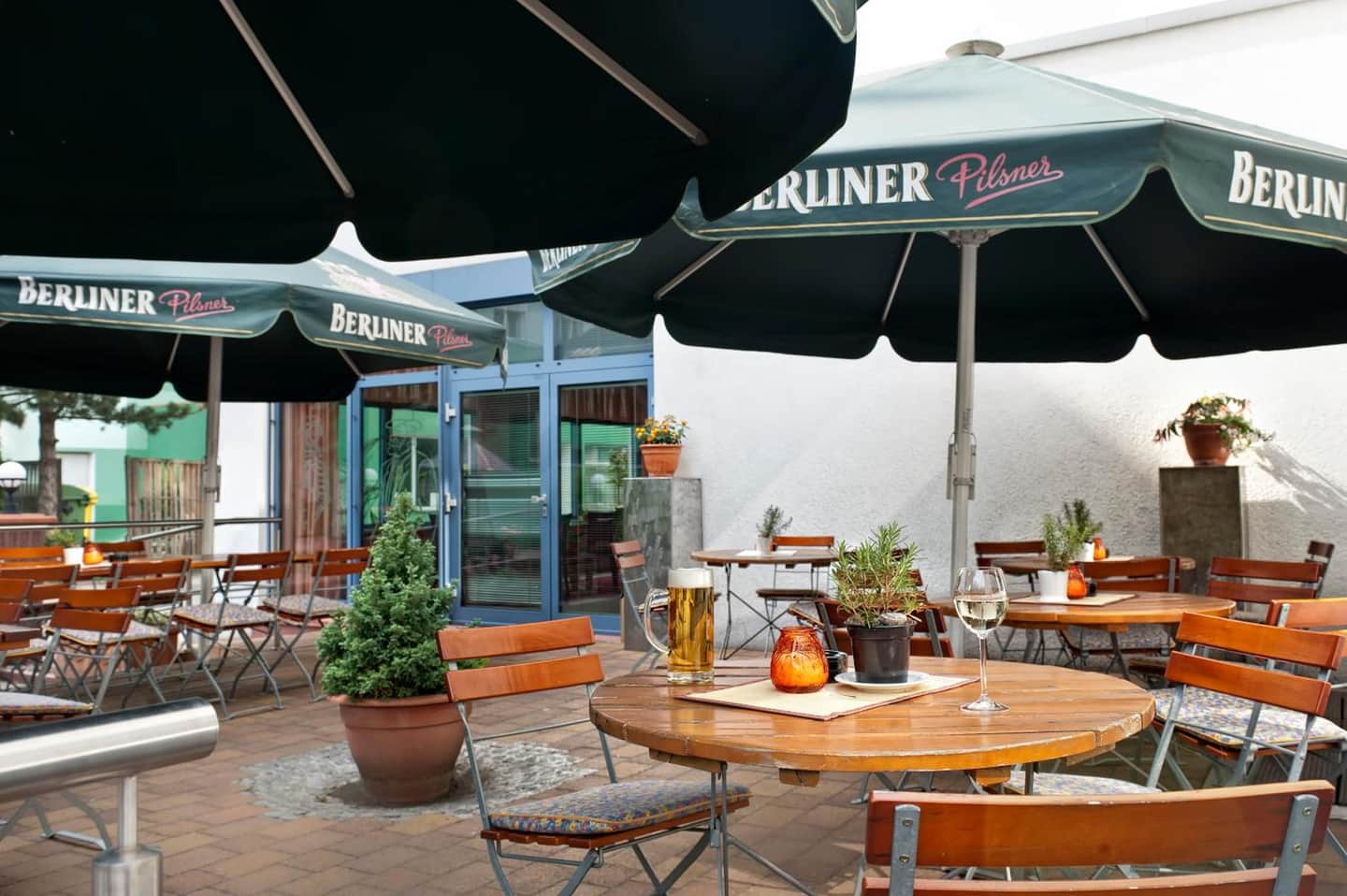 Good Morning + Berlin City East