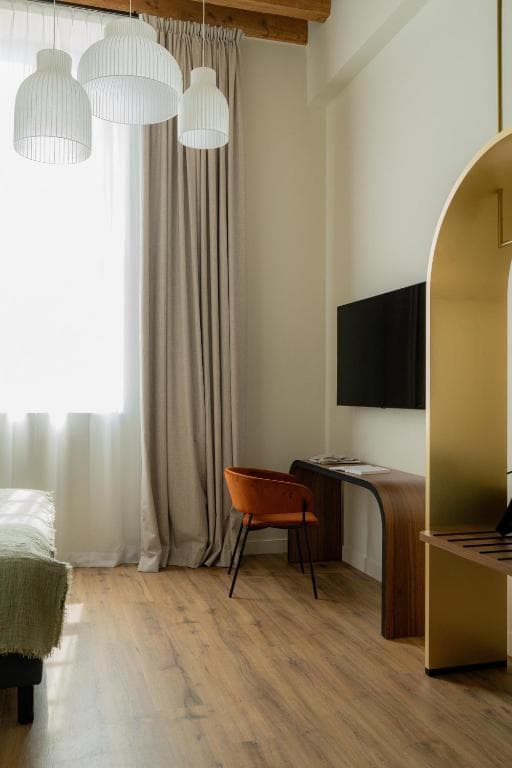 Hôtel Fort St Laurent Lyon - Handwritten Collection