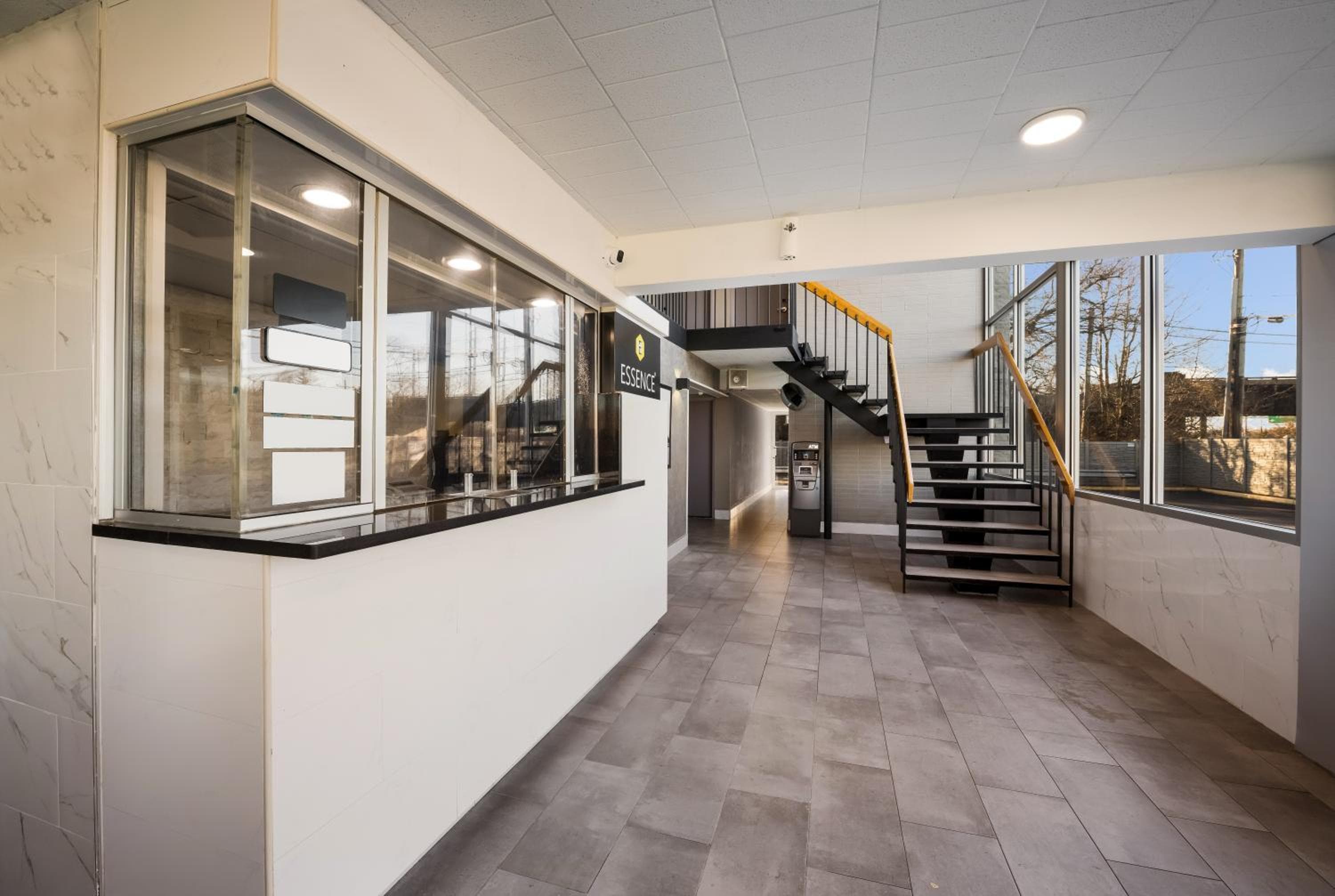 Essence Express Wayne