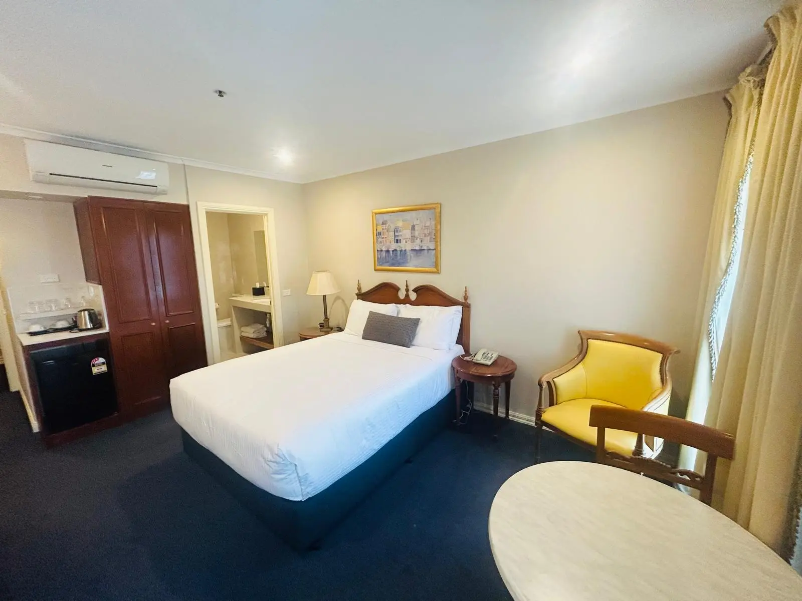Canterbury International Hotel