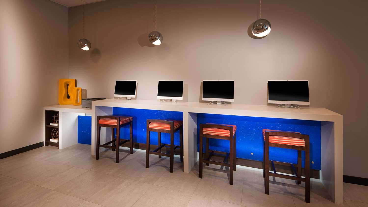 GLo Best Western Nashville Airport