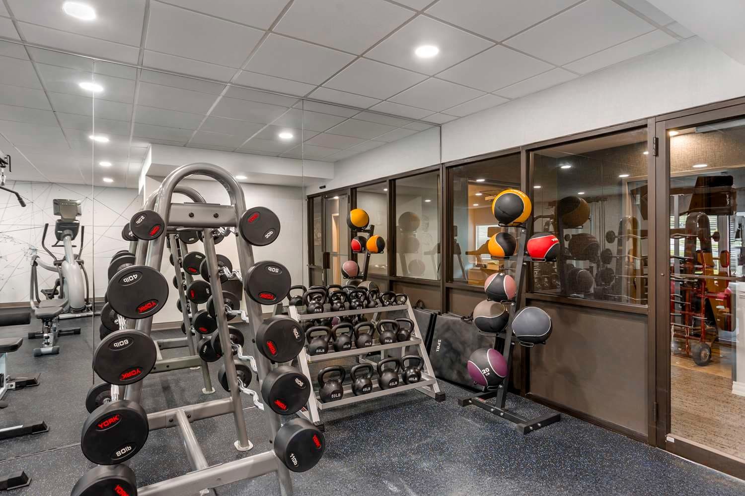 Best Western Plus Heritage Rail Inn & Suites