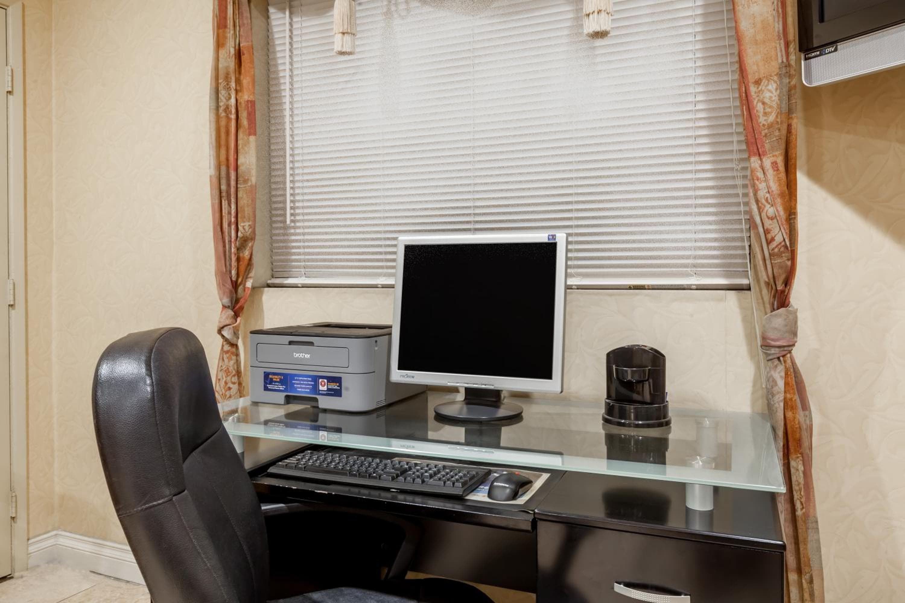 Ramada by Wyndham San Diego Poway Miramar