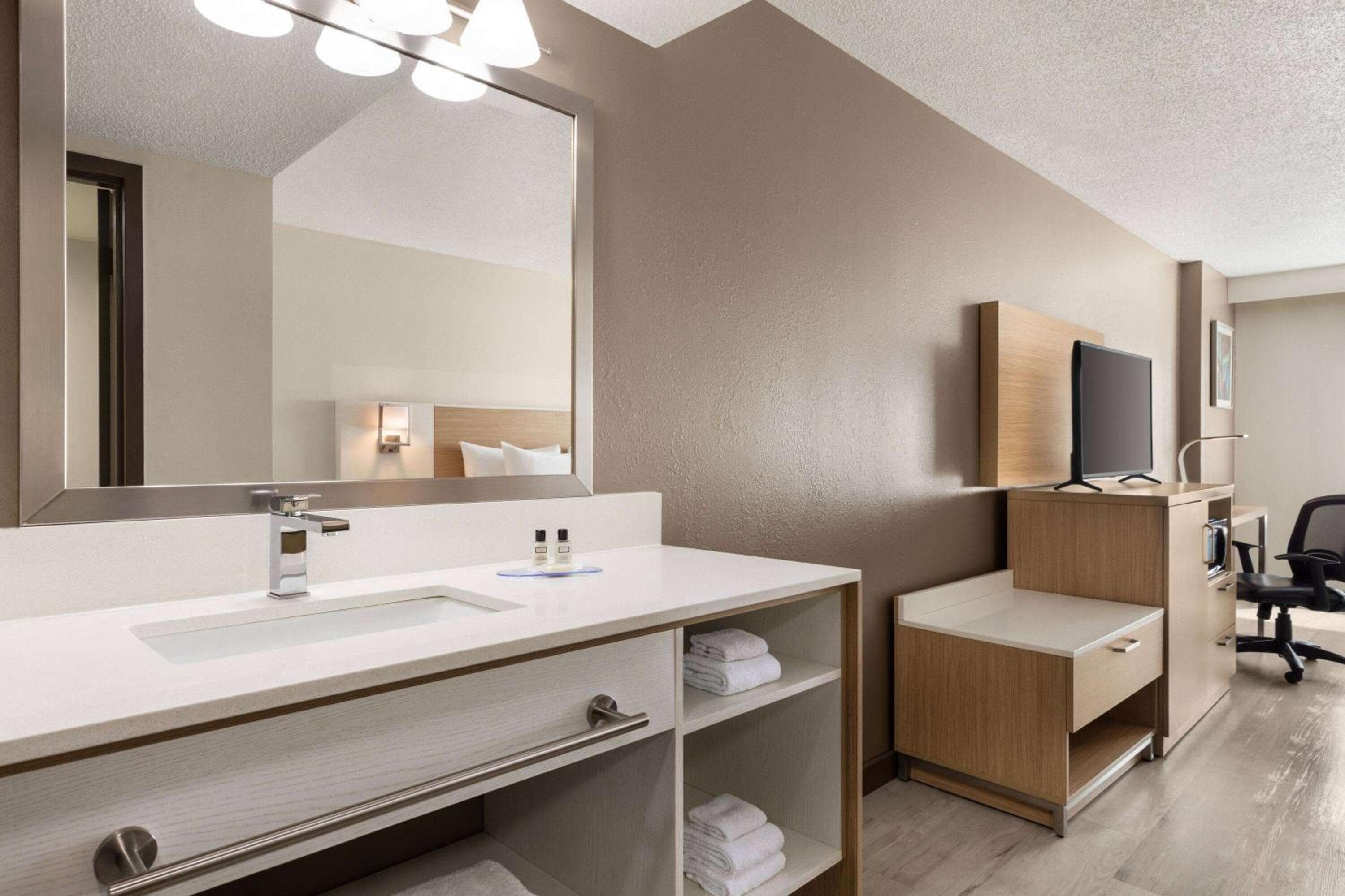 Wyndham Garden Duluth