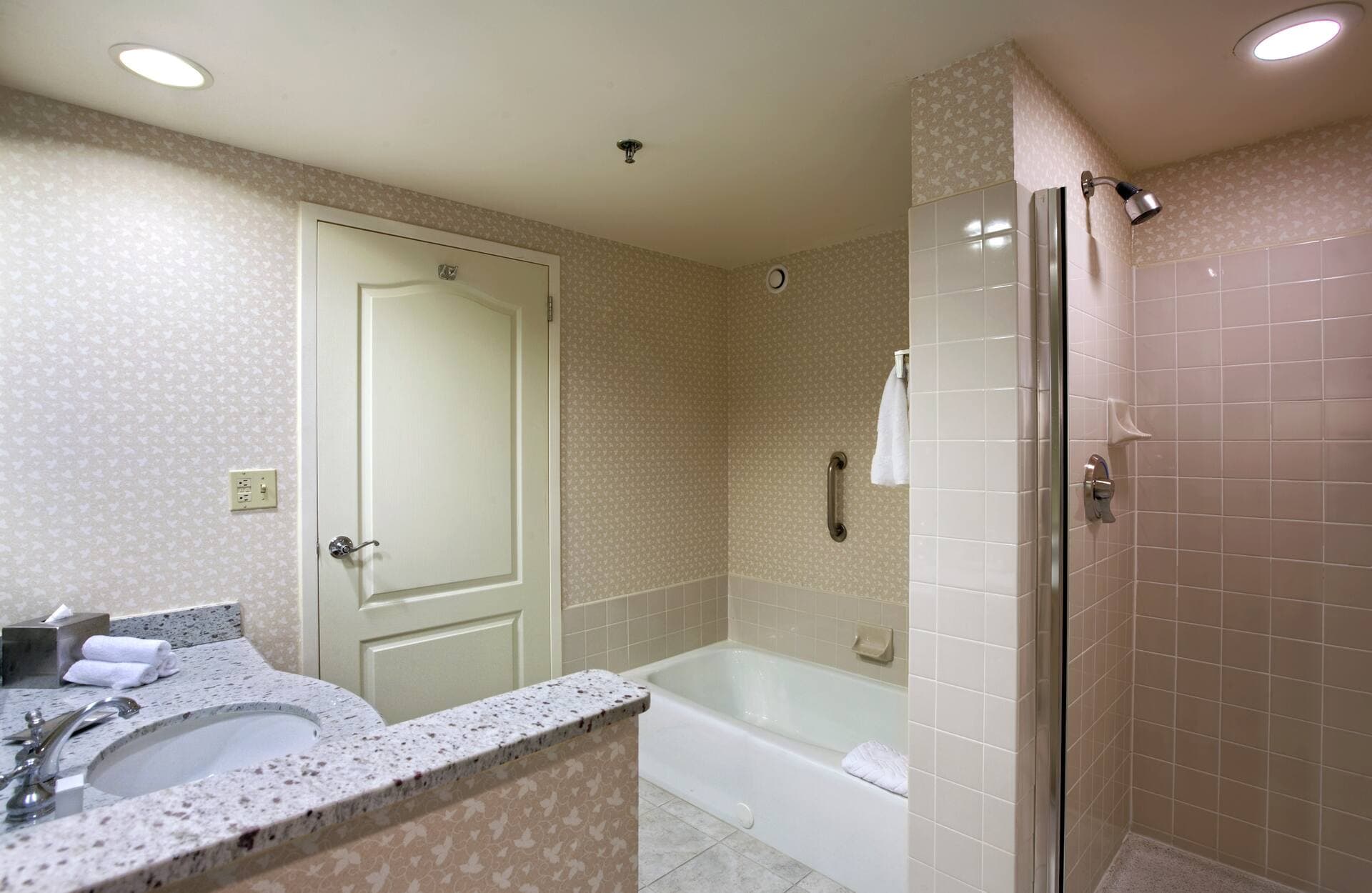 Hilton Suites Chicago/Oakbrook Terrace