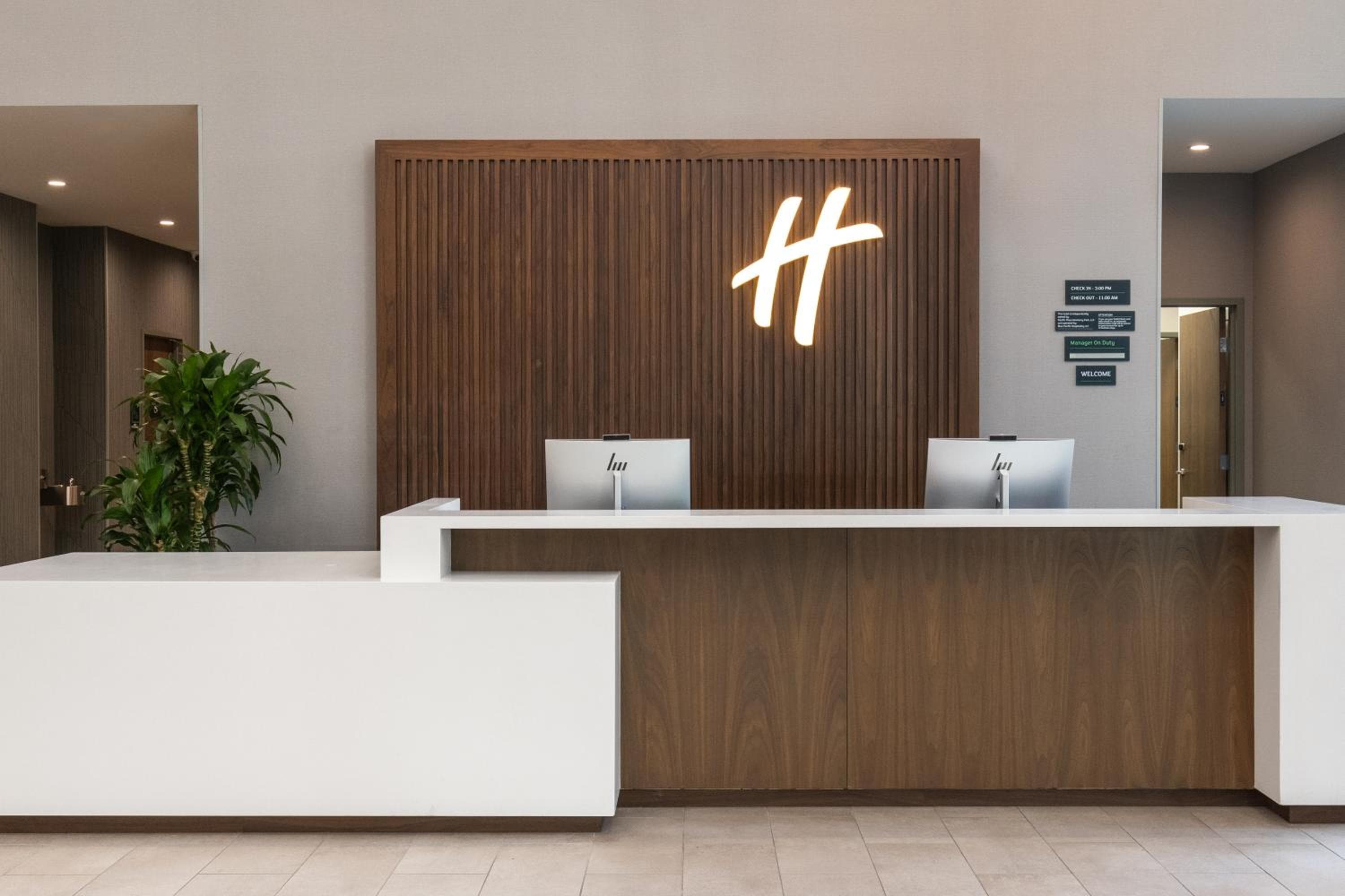 Holiday Inn & Suites Monterey Park Los Angeles, an IHG Hotel