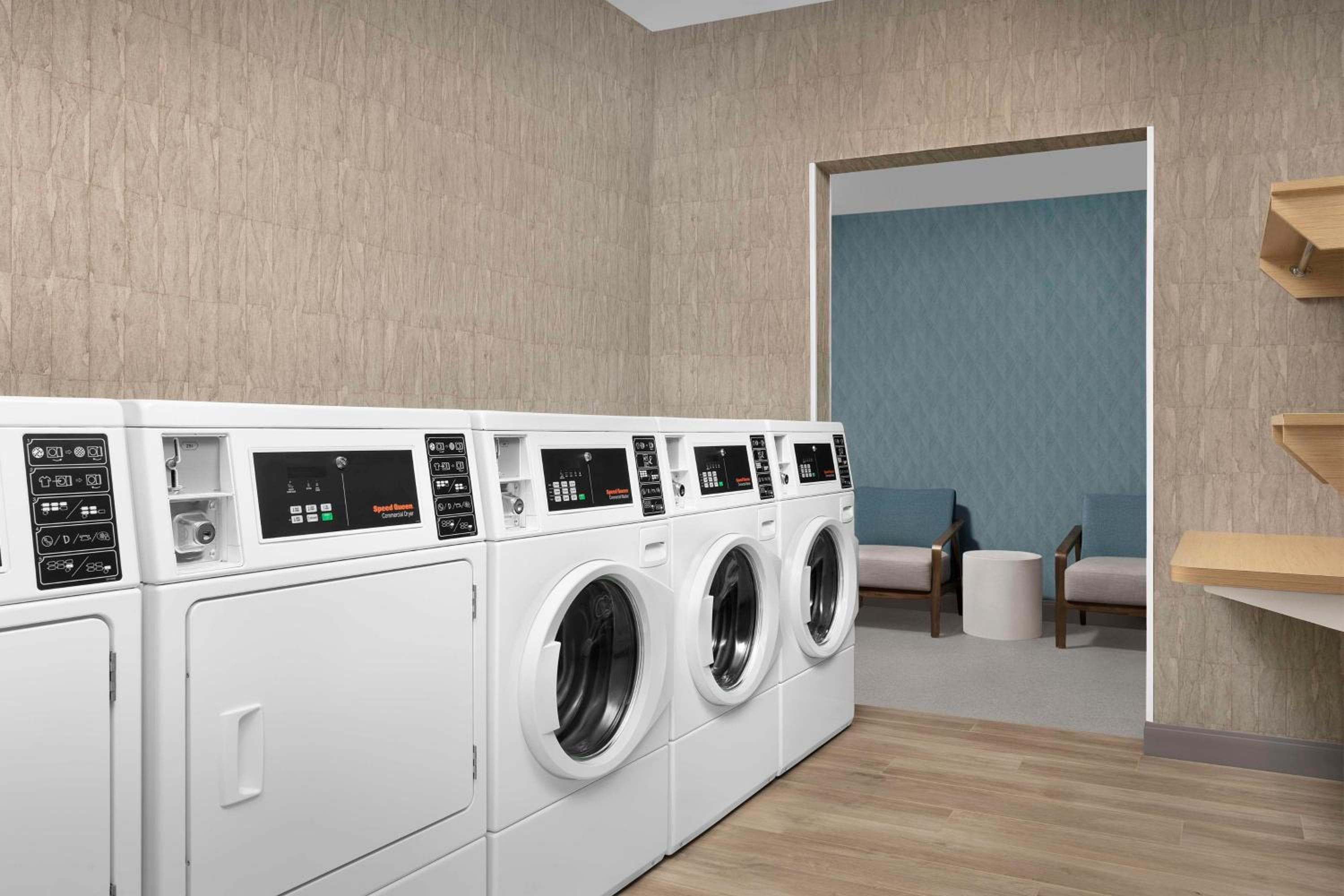 Home2 Suites by Hilton Falls Church