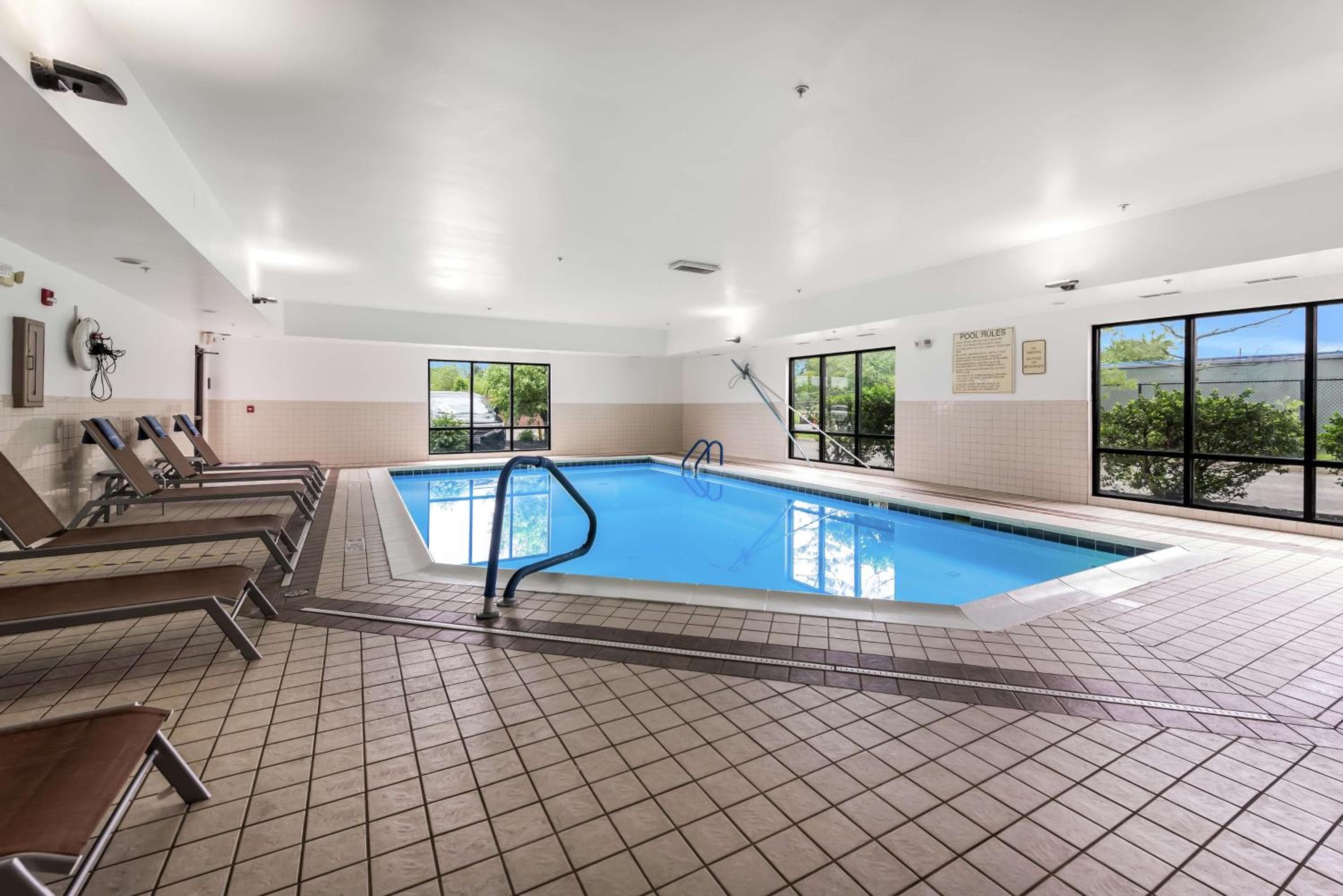 Hampton Inn by Hilton Columbus I-70E/Hamilton Rd.