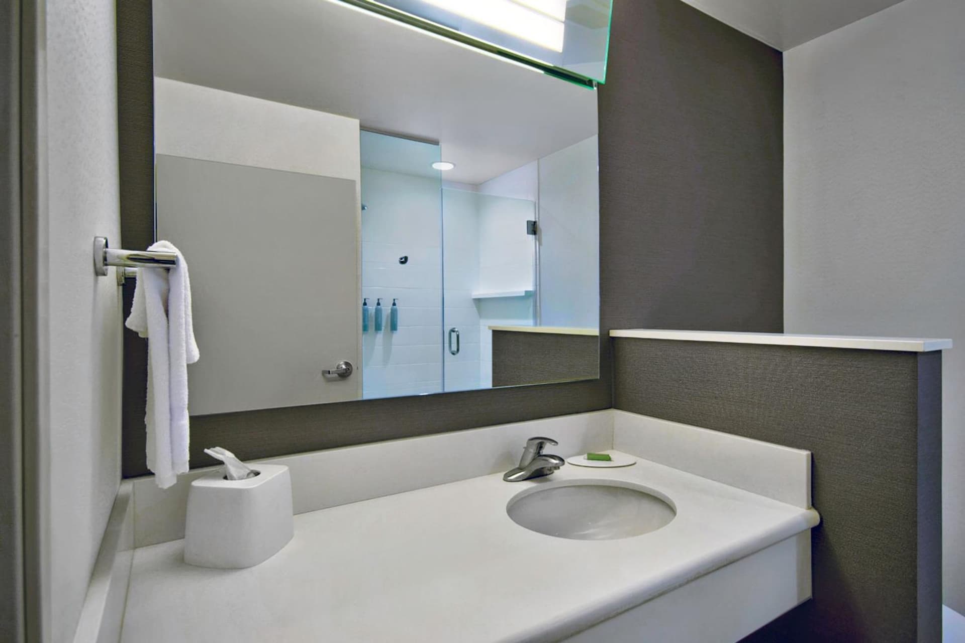 Courtyard by Marriott Nashville Green Hills