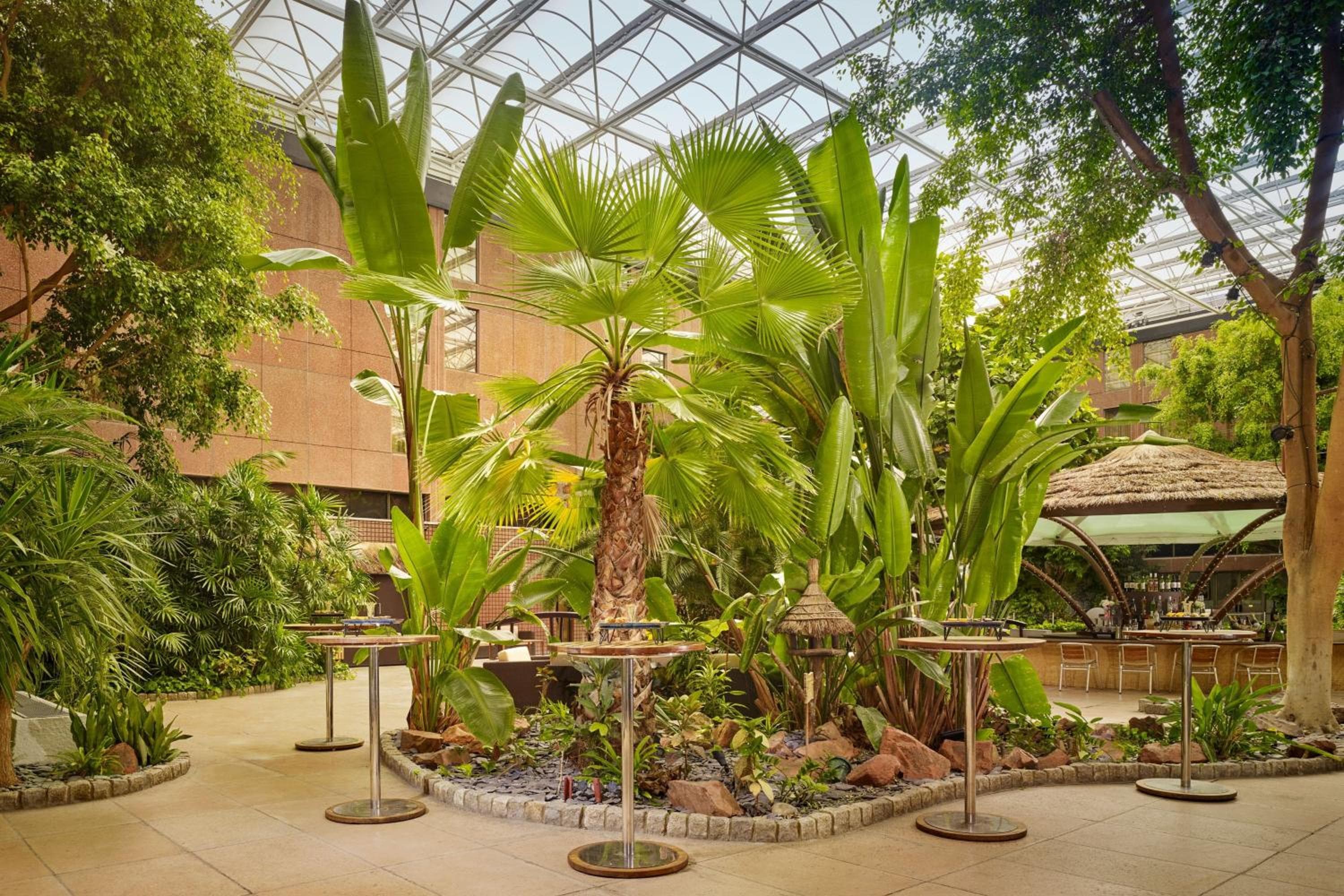 Sheraton Skyline Hotel London Heathrow