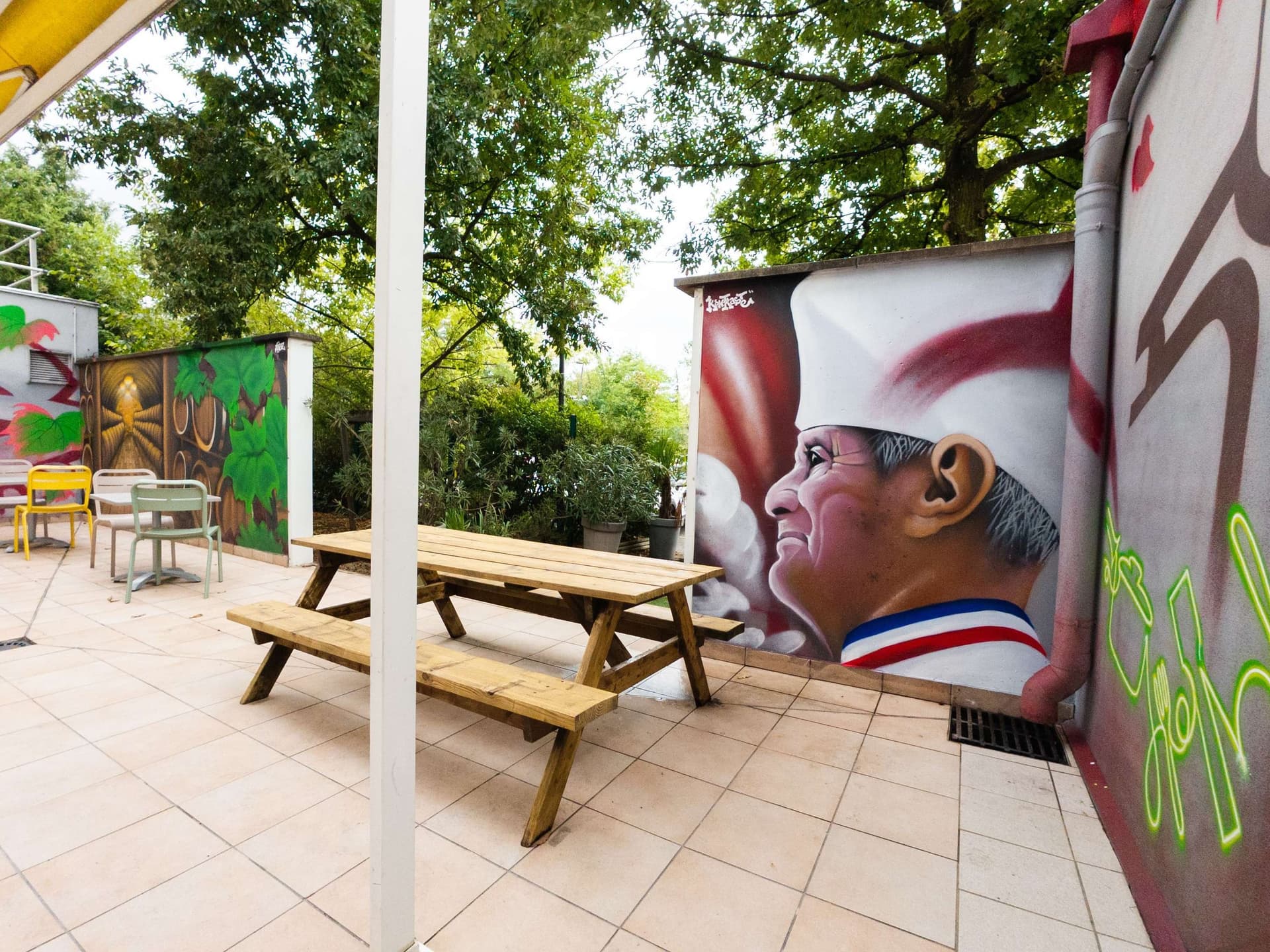 ibis Lyon East Bron