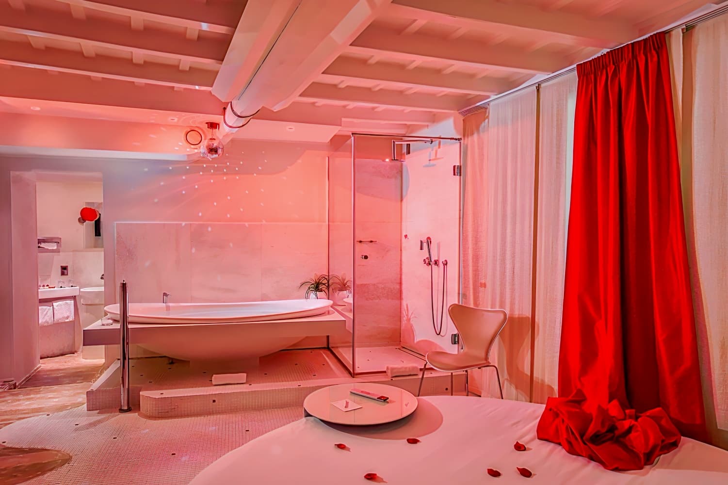 Suite Sistina For Brave Lovers