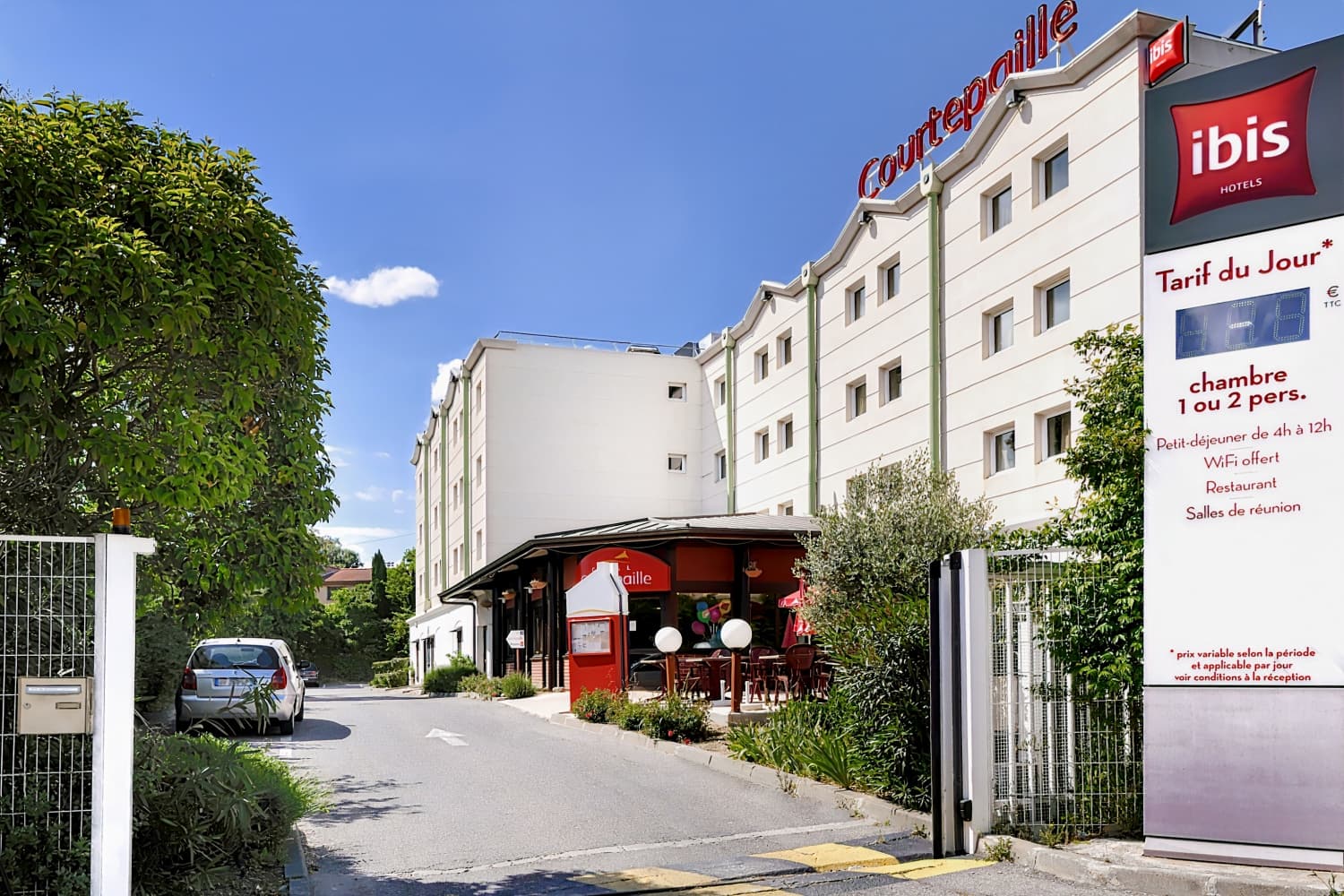 ibis Marseille Est La Valentine